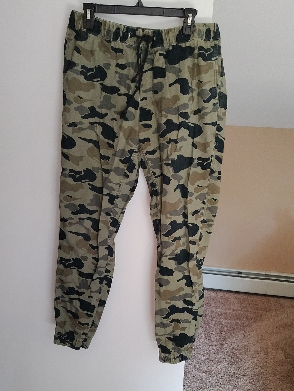 H&M Olive & Black Camouflage Jogger Pants